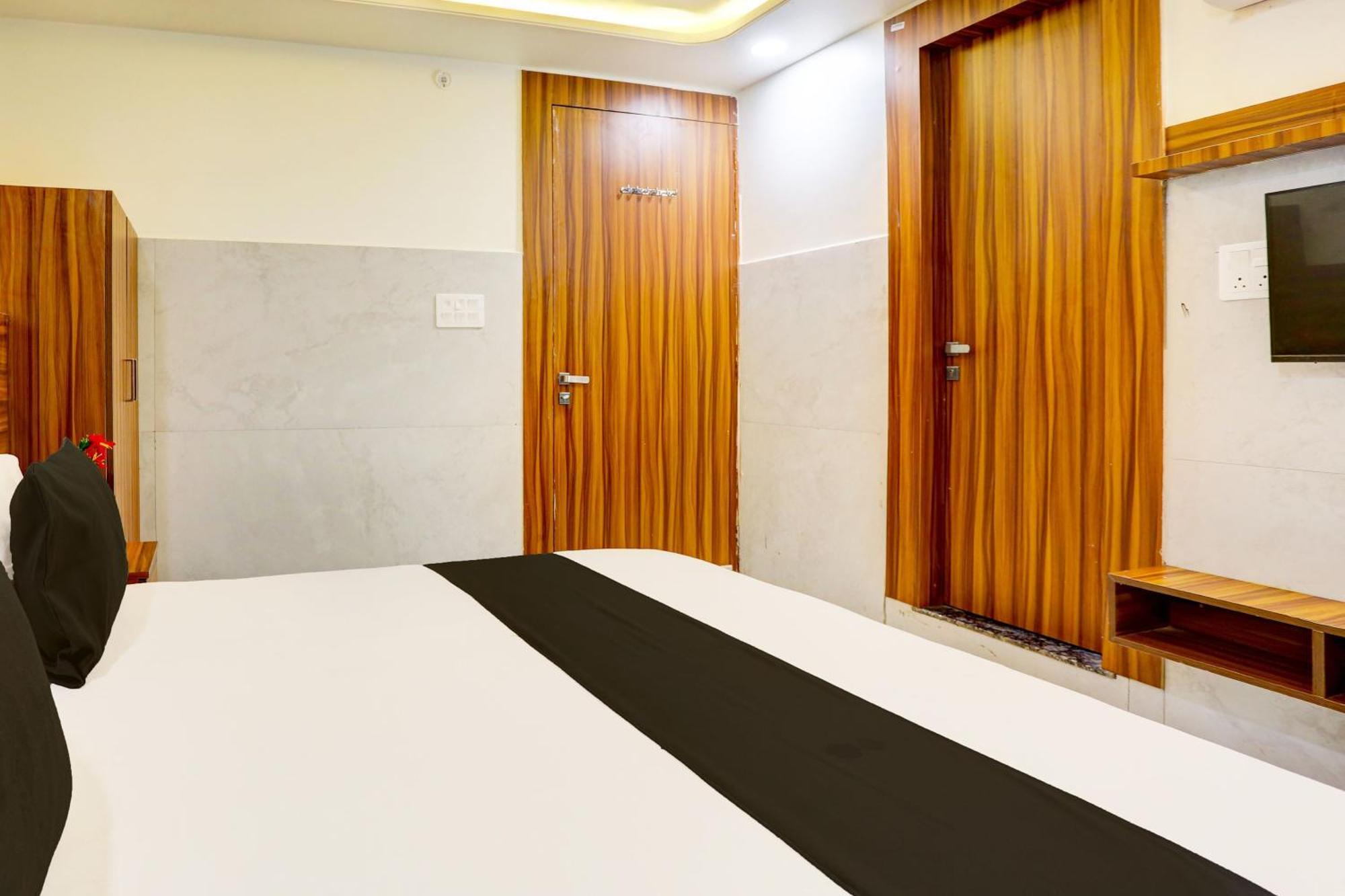 Hotel O Dev Paradise Gokul Ngoại thất bức ảnh